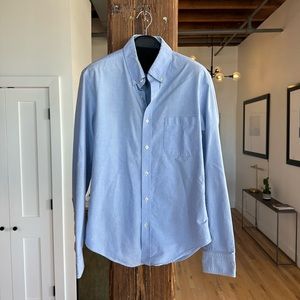 AMERICAN APPAREL (M) SLIMFIT OXFORD